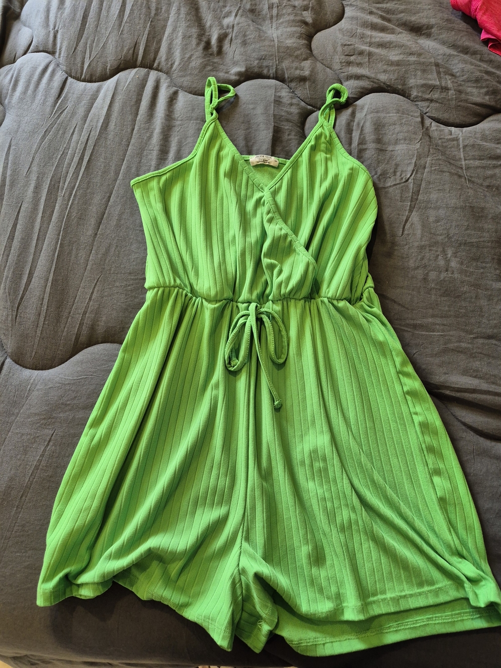 Ardene Green Ribbed Sleeveless Romper with Drawstring - Picture 3 of 5